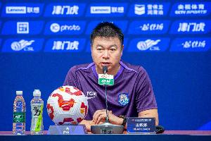 于根伟：今年外援表现能够打到70分以上，下赛季的目标是先保级