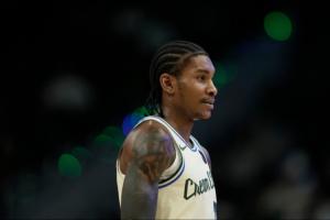 太重要了！小凯文·波特复出半场4中4&3记三分拿下11分1板4助1断