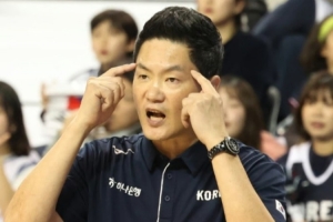 上次韩国赢中国14分是97年沙特亚锦赛 韩国目前临时主帅获当届MVP