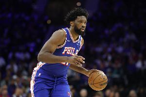 恩比德谈复出：我绝非不愿意出战 只要能上场打球愿付出任何代价