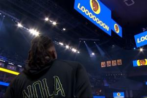 三冠功勋卢姥爷！勇士致敬卢尼 一哥也来到现场！